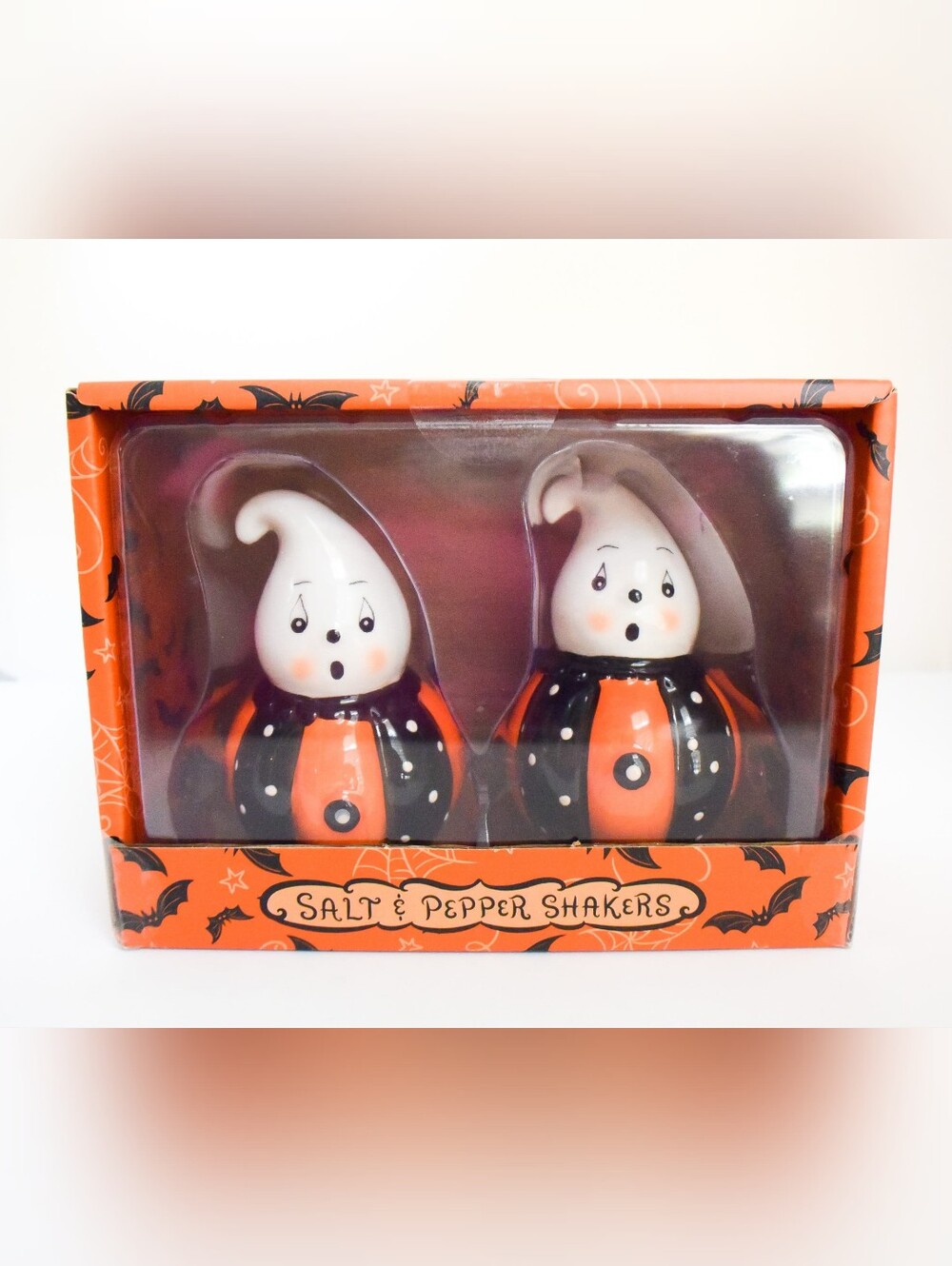 *Johanna Parker* Ghosts Halloween Salt & Pepper Shakers - NEW!